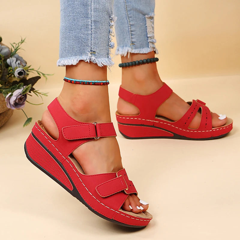 New Fashion Non Slip Beach Shoes Woman Lightweight Casual Platform Sandalias Mujer Plus Size